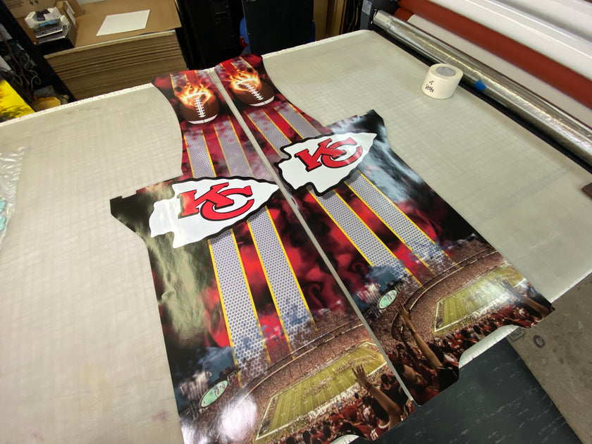 Kansas City Chiefs: Go Chiefs 2 Piece Laser Die Cut Kit